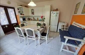 Eladó Szentesi családi ház hirdetés (36232959)