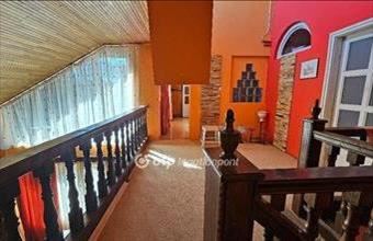 Eladó Szentesi családi ház hirdetés (63547934)