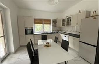 Eladó Esztergomi családi ház hirdetés (72492435)