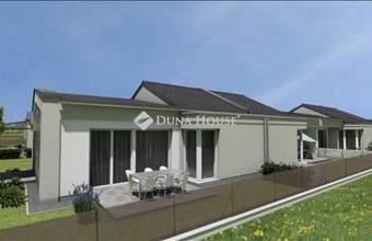 Eladó Gyömrői tégla lakás hirdetés (25424272)