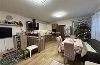 Eladó Ócsai ikerház hirdetés (76436654)