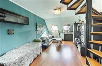 Eladó Egeri csúsztatott zsalus lakás hirdetés (93335677)