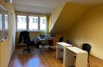 Kiadó Egeri iroda irodaházban hirdetés (94395668)