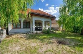 Eladó Monori családi ház hirdetés (99745697)