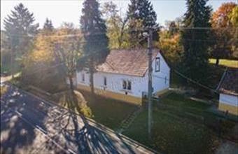 Eladó Nagyoroszi családi ház hirdetés (67573775)