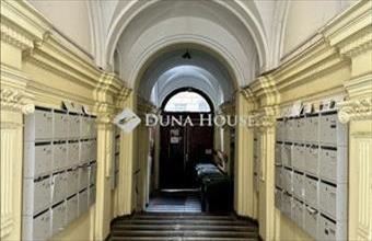 Eladó Budapest VI. kerületi tégla lakás hirdetés (28746399)