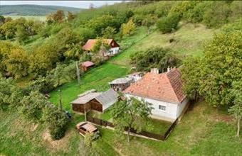 Eladó Legéndi családi ház hirdetés (33343437)