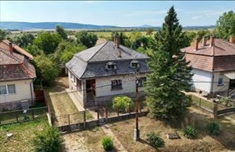 Eladó Szátoki családi ház hirdetés (24476532)