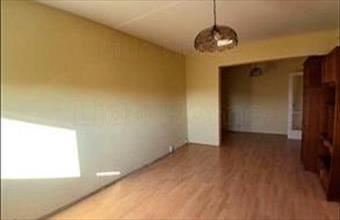 Eladó Győri panel lakás hirdetés (35737751)