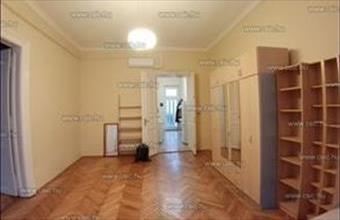 Eladó Budapest VII. kerületi tégla lakás hirdetés (69875846)