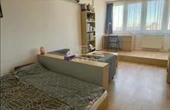 Eladó Budapest VIII. kerületi csúsztatott zsalus lakás hirdetés (72647951)