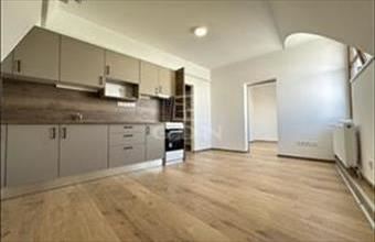 Kiadó Székesfehérvári tégla lakás hirdetés (77333667)