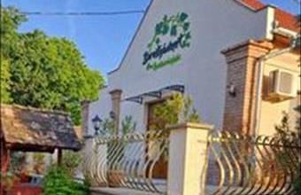 Eladó Derekegyházi egyéb vendéglátó ingatlan hirdetés (48183679)