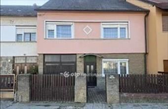 Eladó Szombathelyi sorház hirdetés (74294957)