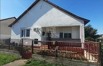 Eladó Ebesi családi ház hirdetés (47363513)