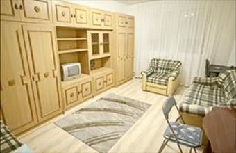 Kiadó Debreceni panel lakás hirdetés (63947947)