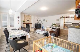 Eladó Tolnai családi ház hirdetés (95157748)