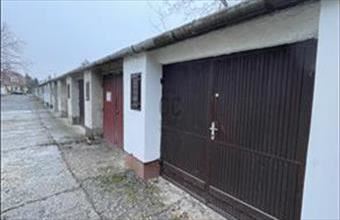 Eladó Debreceni egyedi garázs hirdetés (73494235)