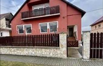 Eladó Ugodi családi ház hirdetés (76497373)