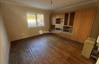 Eladó Kecskeméti sorház hirdetés (77282334)