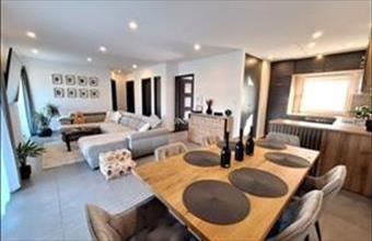 Eladó Kecskeméti családi ház hirdetés (47372942)