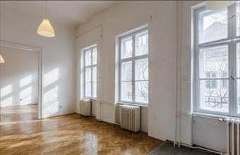 Kiadó Debreceni iroda családiházban hirdetés (97731249)