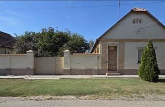 Eladó Jánoshalmai családi ház hirdetés (14193431)