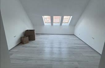 Kiadó Debreceni iroda irodaházban hirdetés (49545442)