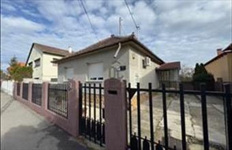 Eladó Budapest XVIII. kerületi családi ház hirdetés (75424654)