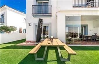 Eladó Spanyolországi tégla lakás hirdetés (94533877)