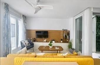 Eladó Spanyolországi sorház hirdetés (94728433)