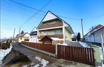 Eladó Balatonlellei családi ház hirdetés (27442842)
