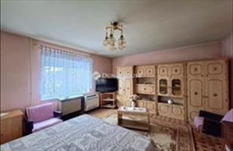 Eladó Soponyai családi ház hirdetés (34978543)