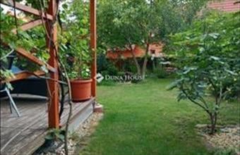 Eladó Sukorói tégla lakás hirdetés (74242195)