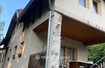 Eladó Balassagyarmati családi ház hirdetés (47956459)