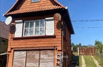 Eladó Balassagyarmati családi ház hirdetés (72472744)