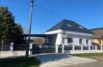 Eladó Csitári családi ház hirdetés (22817496)