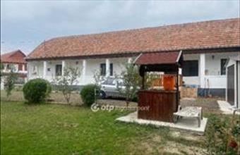 Eladó Varsányi családi ház hirdetés (56476653)