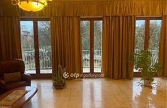 Eladó Budapest II. kerületi családi ház hirdetés (43533255)