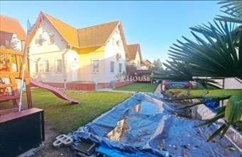 Eladó Üllői ikerház hirdetés (98852233)