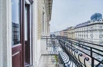 Eladó Budapest V. kerületi tégla lakás hirdetés (68556278)