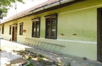 Eladó Karádi családi ház hirdetés (54346545)