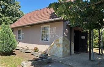 Eladó Komáromi egyéb üzlethelyiség hirdetés (44123348)