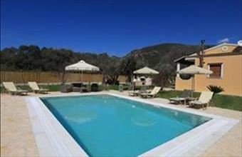 Eladó Görögországi lakóövezeti telek hirdetés (35617571)