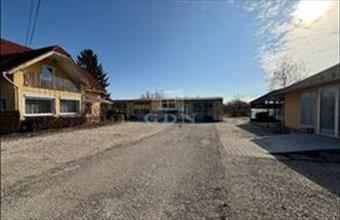 Eladó Komáromi családi ház hirdetés (79629949)