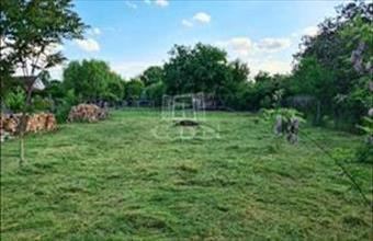 Eladó Szentmártonkátai lakóövezeti telek hirdetés (89722473)