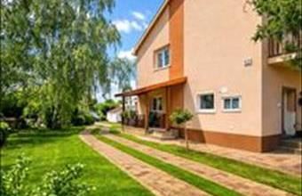 Eladó Mikepércsi családi ház hirdetés (75454639)