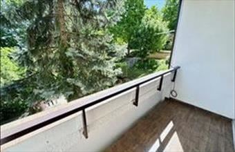 Eladó Budapest II. kerületi csúsztatott zsalus lakás hirdetés (63743542)