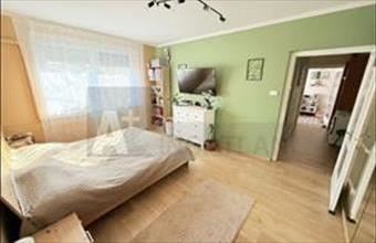 Eladó Szegedi panel lakás hirdetés (95742934)