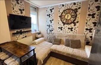 Eladó Debreceni csúsztatott zsalus lakás hirdetés (14454874)